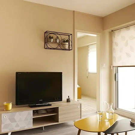 Emplacement Ideal 200m De La *