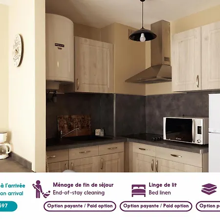 Apartament Emplacement Ideal 200m De La *